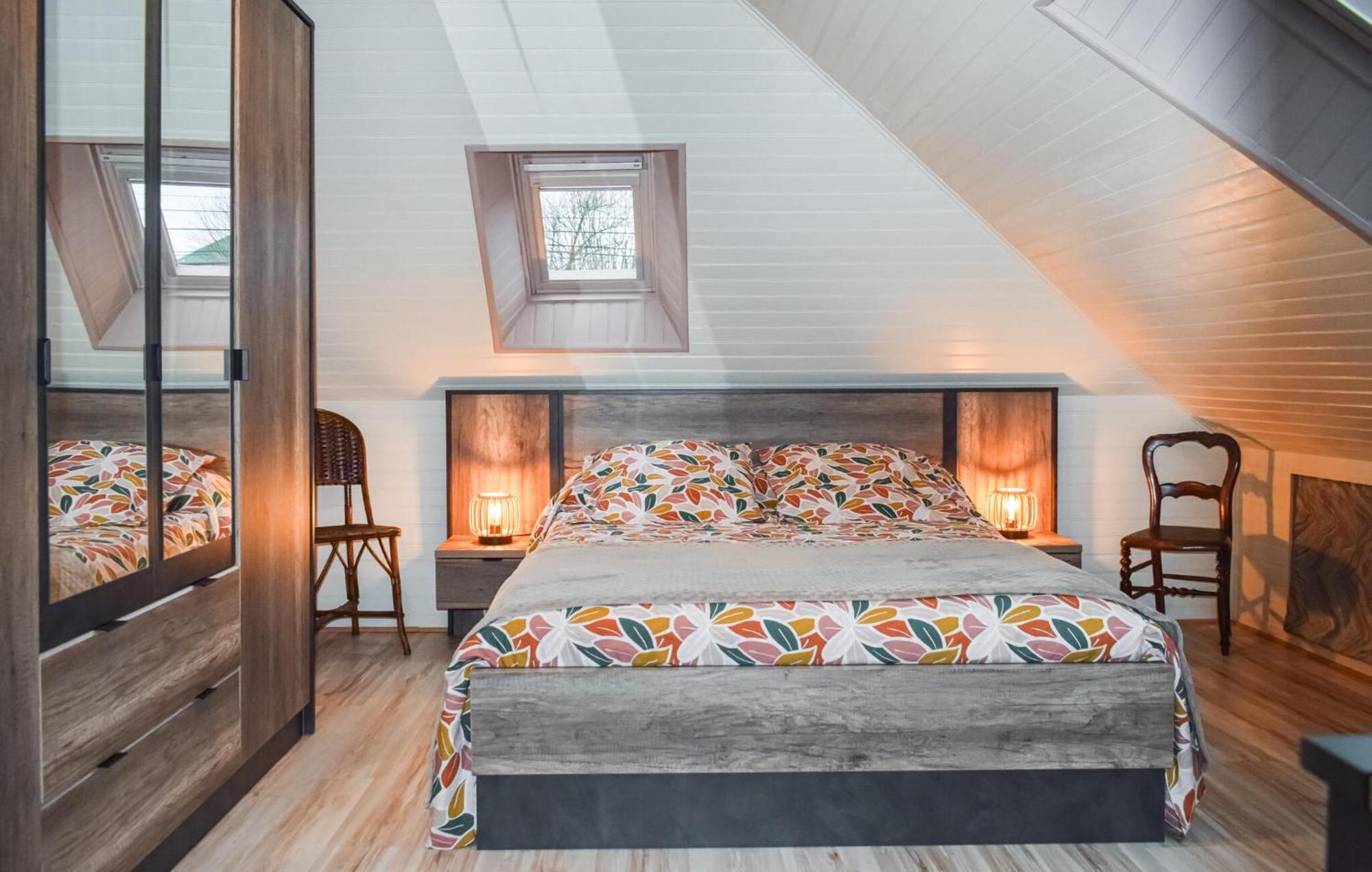 3 Bedroom Awesome Home In Lezardrieux ภายนอก รูปภาพ